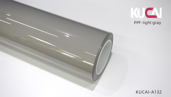 KUCAI Manufacture Zelfherstellende verfbeschermingsfilm TPU PPF lichtgrijze kleur